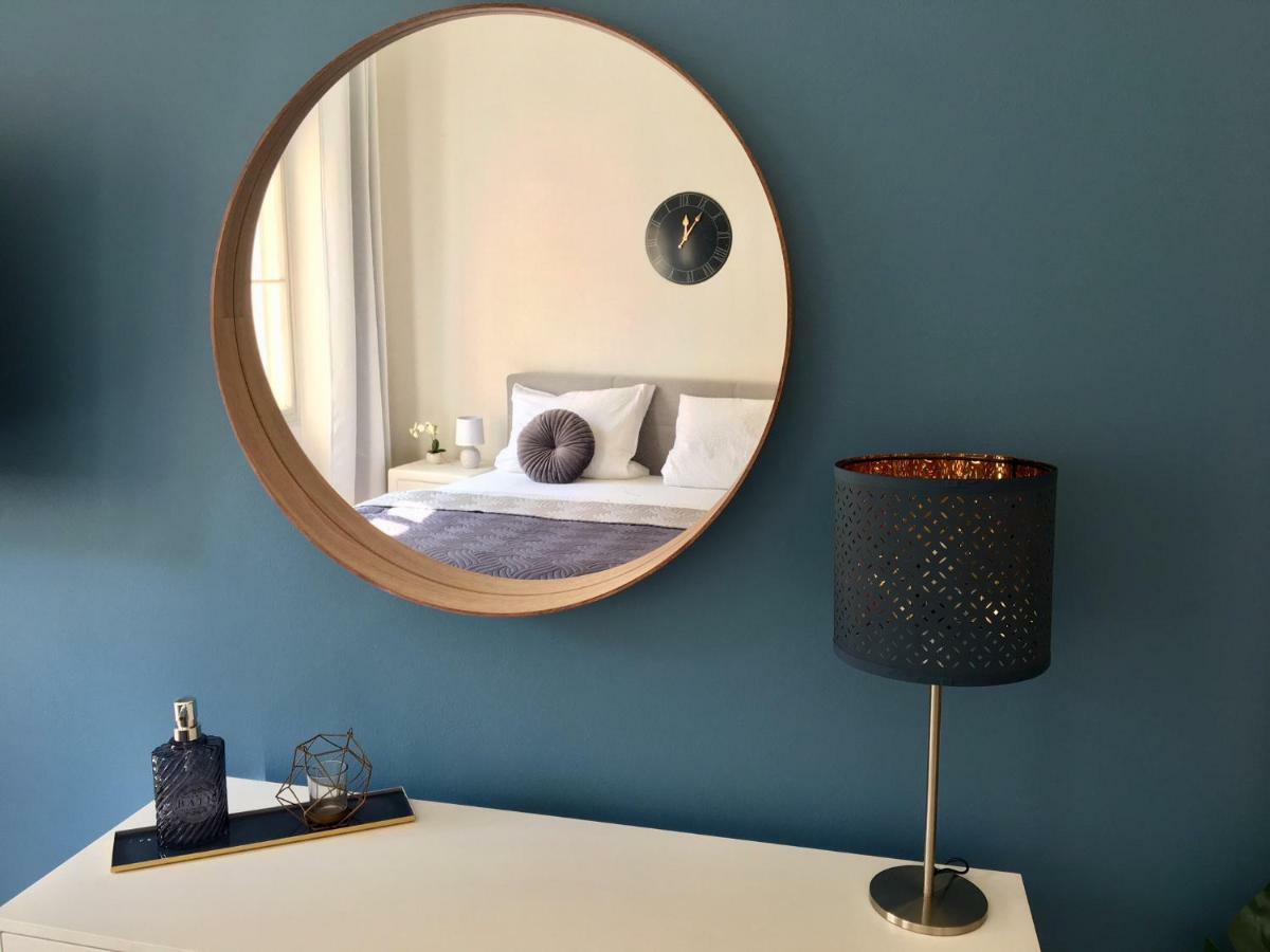 New Design & Style Apartment Old Town Xxl Prag Exteriör bild